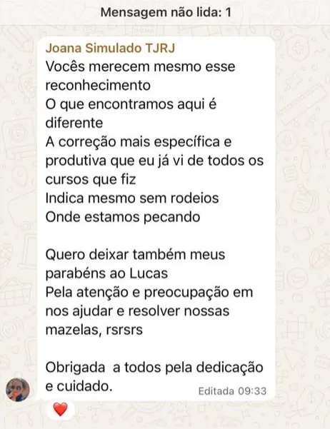 Mensagem de aluna elogiando a correção específica e produtiva do curso